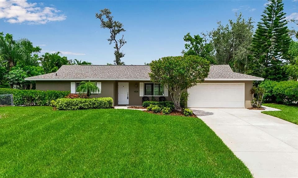 1st image of 1833 SANDALWOOD DRIVE