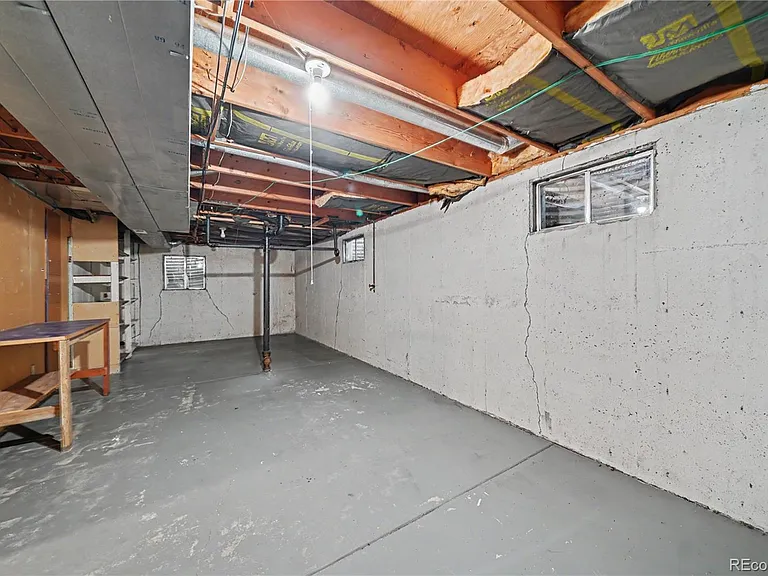 811 Nyssa Dr — Photo 11