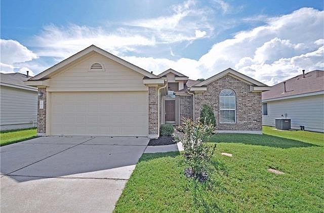 1st image of 205 Tolcarne Dr