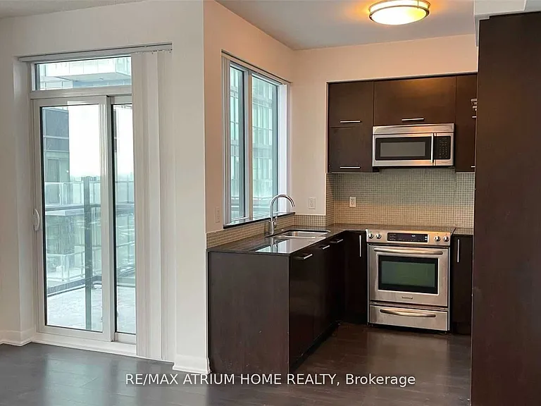 5162 Yonge St #3705 — Photo 3