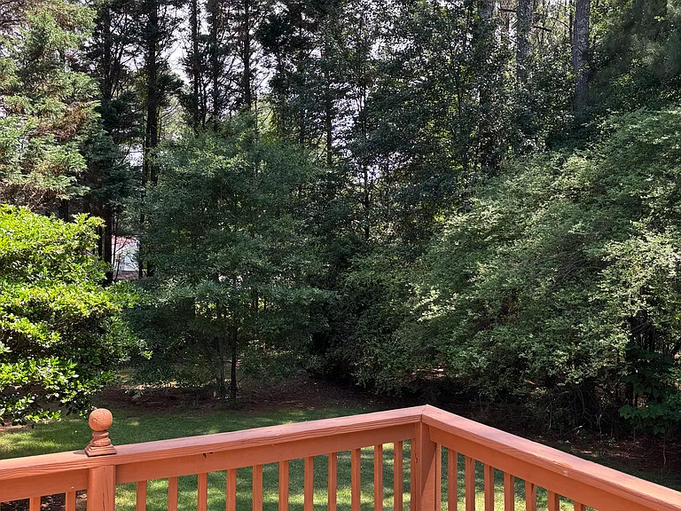 1460 Marthas Ct — Photo 22