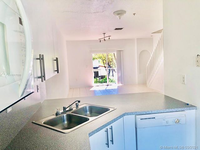 1st image of 5670 NW 116th Ave APT 205