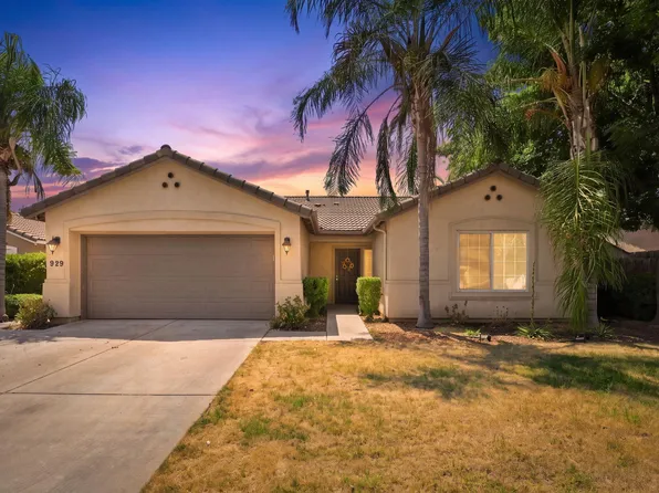 929 W Elkhorn Court, Visalia, CA 93277