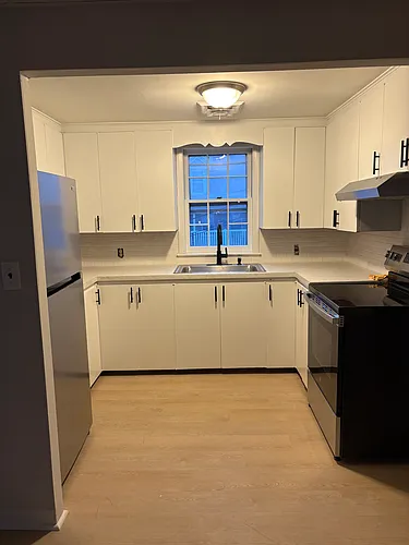 43 Front St #2 Photo 1