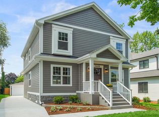 5426 7th Ave, Countryside, IL 60525