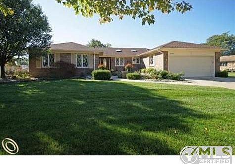 Front of Home.JPG