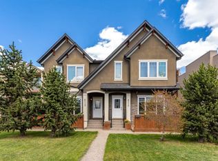 6110 S Bowness Rd NW #2, Calgary, AB T3B 0E1