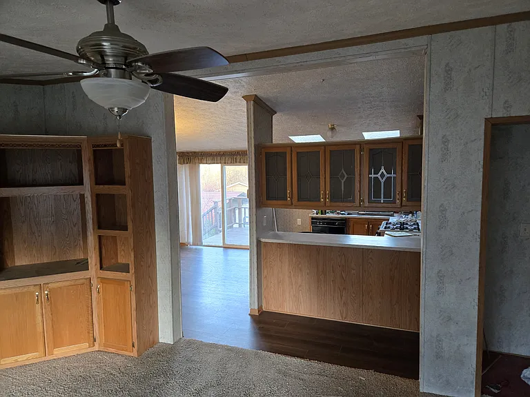 236 Sterling Dr — Photo 8