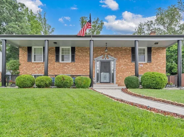 868 Finney Dr, Vinton, VA 24179