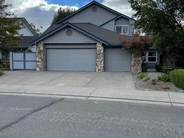 1660 Timberlake Cir, Lodi, CA 95242