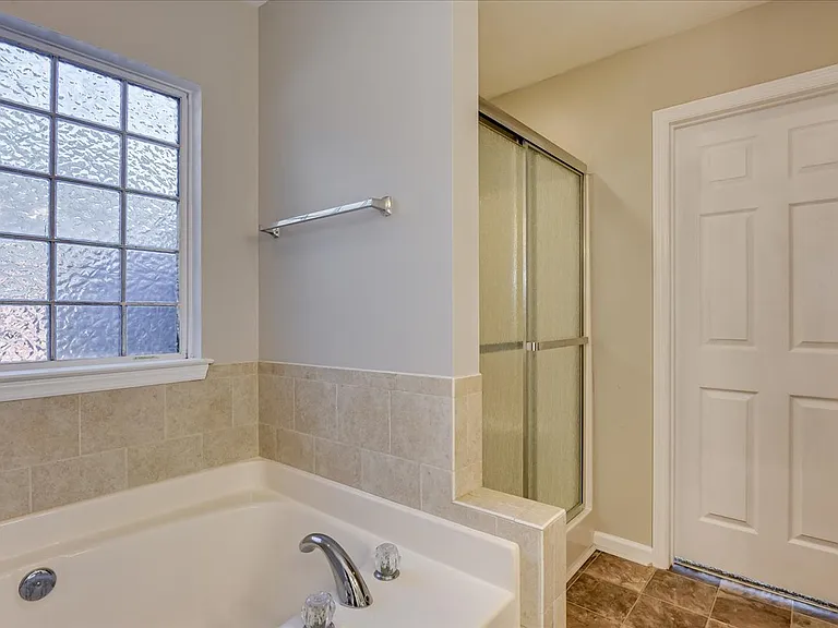 1348 Wendell Ln — Photo 7