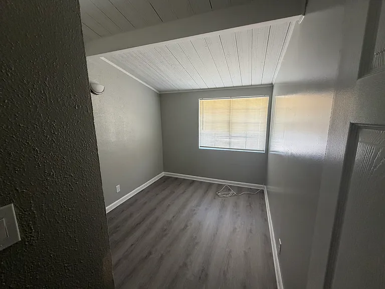 13169 Benson Ave — Photo 13