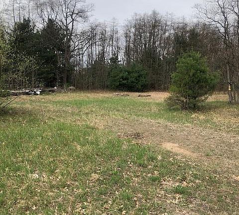 3rd image of 3277 Engle Rd