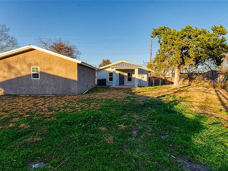 2937 Gollihar Rd #1 — Photo 19