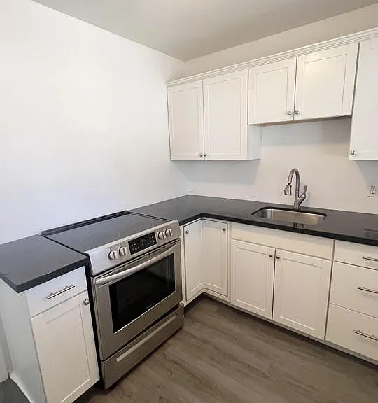 291 E Welby Ave — Photo 10