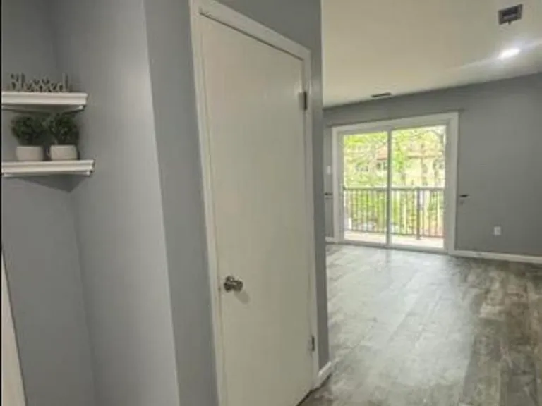 14 Stratton Ct — Photo 8