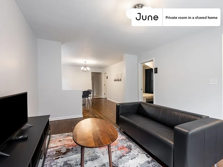 2852 N Lawndale Ave #A — Photo 11