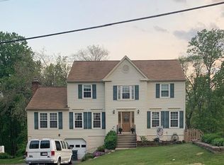 2167 Aquia Dr, Stafford, VA 22554