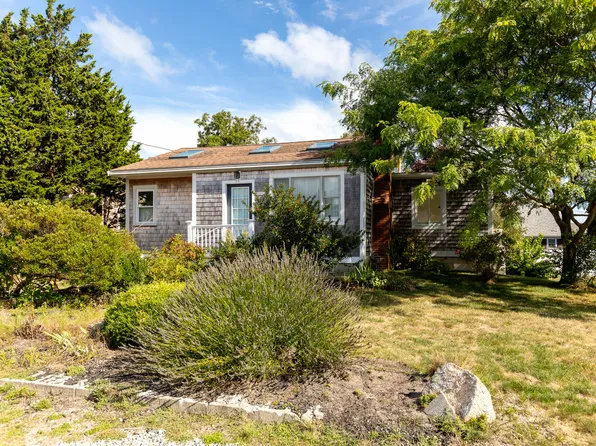 51 Tupper Avenue, Sandwich, MA 02563