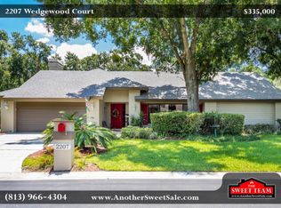 2207 Wedgewood Ct, Plant City, FL 33566