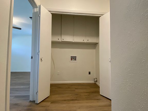 4th image of 6116 Winifred Dr