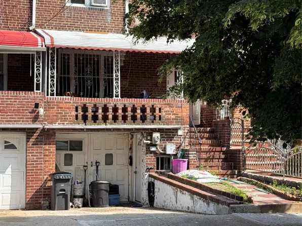 30-29 50th Street, Woodside, NY 11377