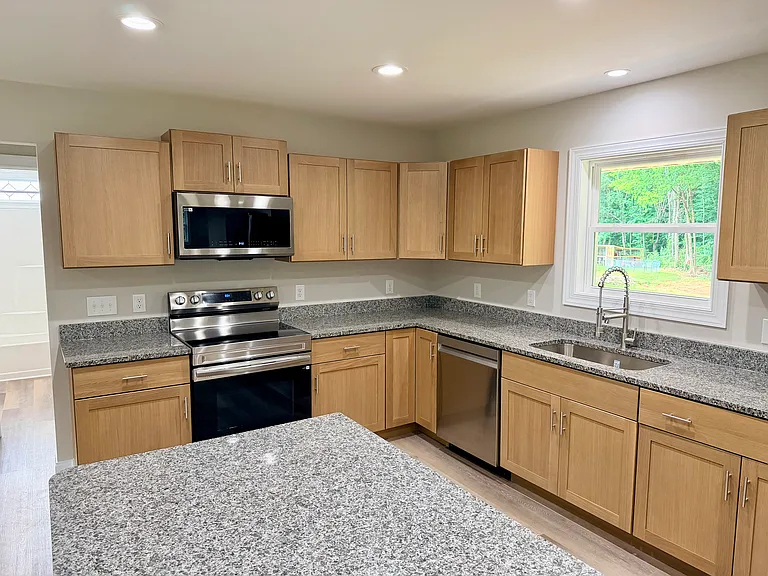 6415 Little Mountain Rd — Photo 10