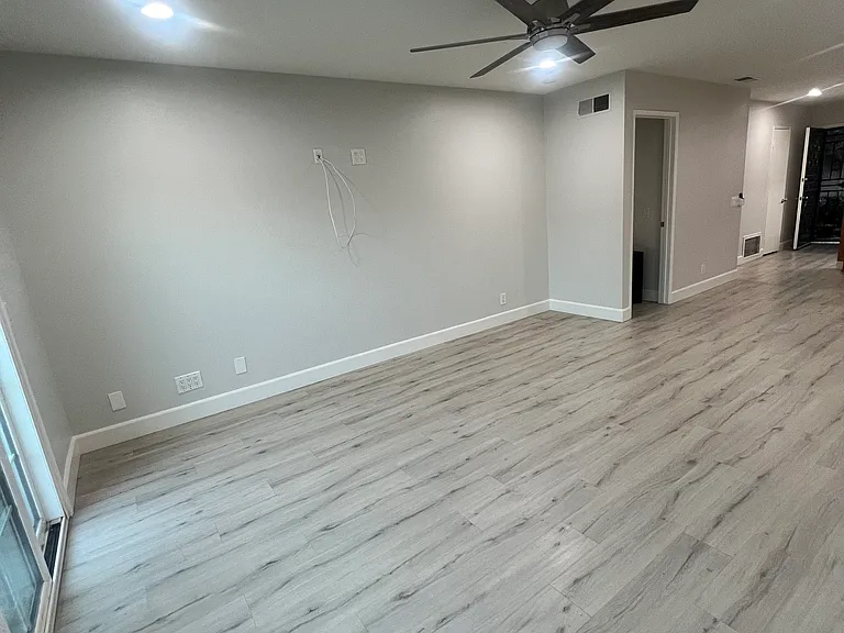 776 W Lambert Rd #33 — Photo 13