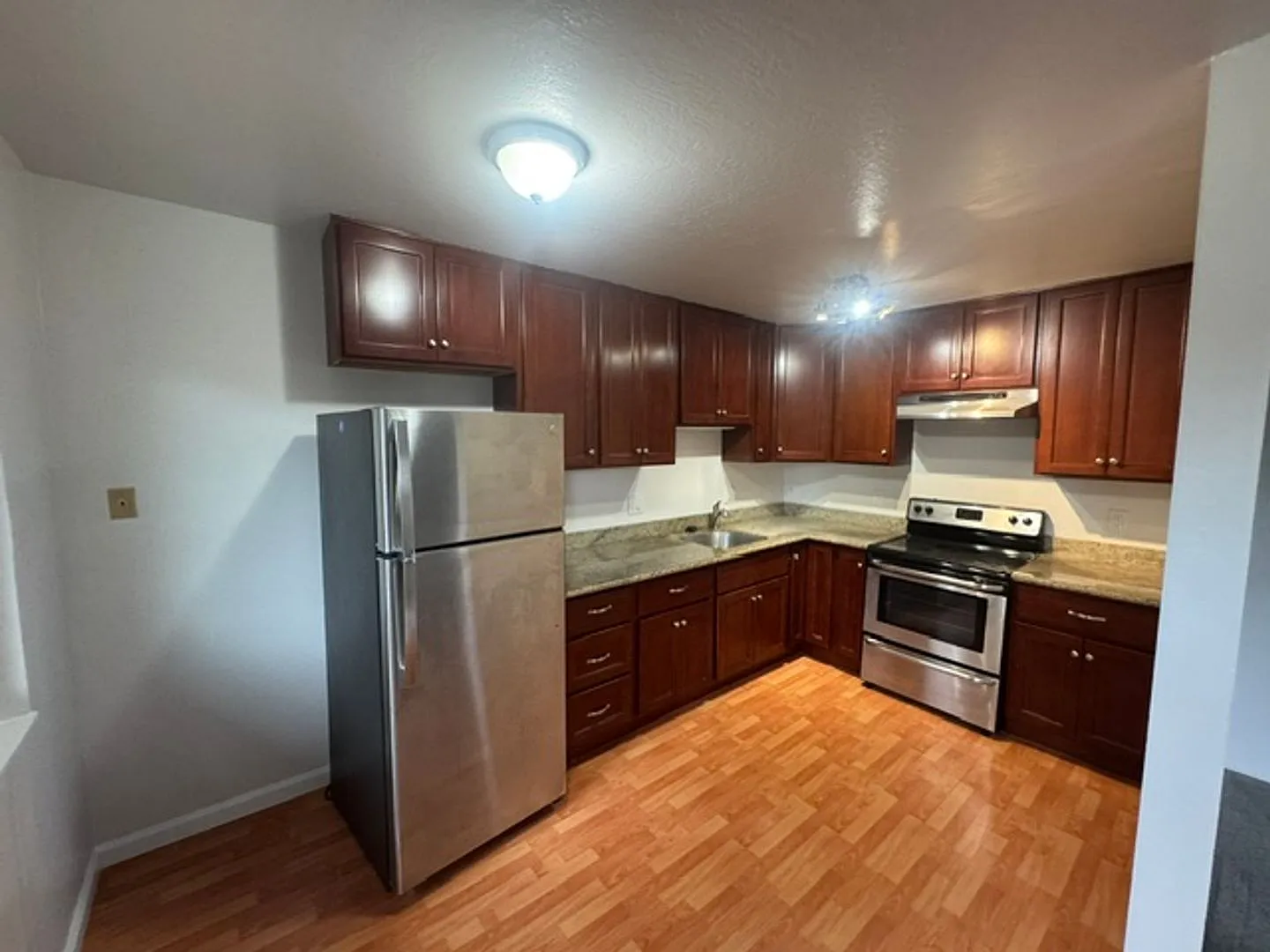 Birch Court — Photo 2