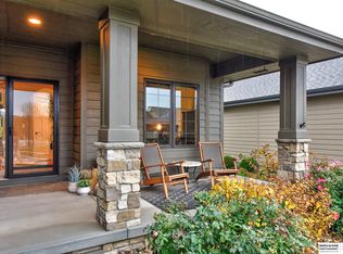 1160 S 212th Cir, Elkhorn, NE 68022