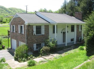 137 Barker Sub Ave, Gate City, VA 24251