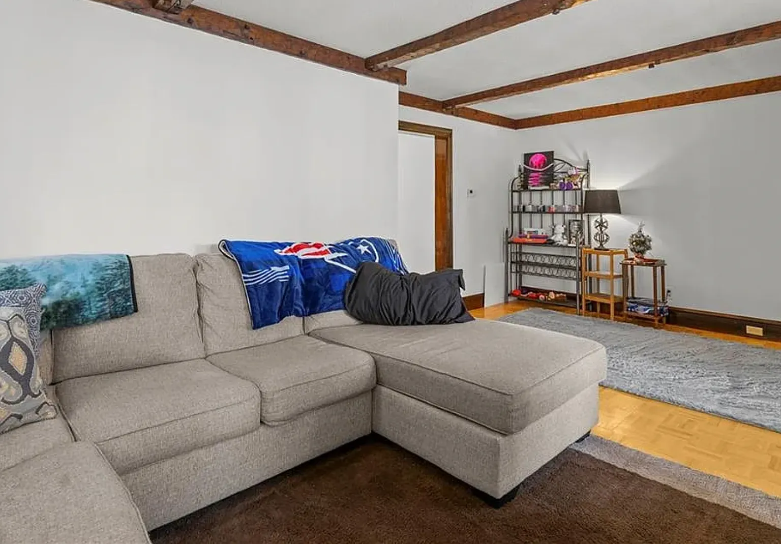 2 bed, 1100 sqft, $2,450 — Photo 3