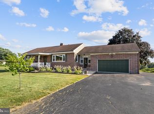 30 Carlisle Rd, Dillsburg, PA 17019