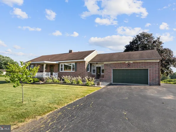 30 Carlisle Rd, Dillsburg, PA 17019