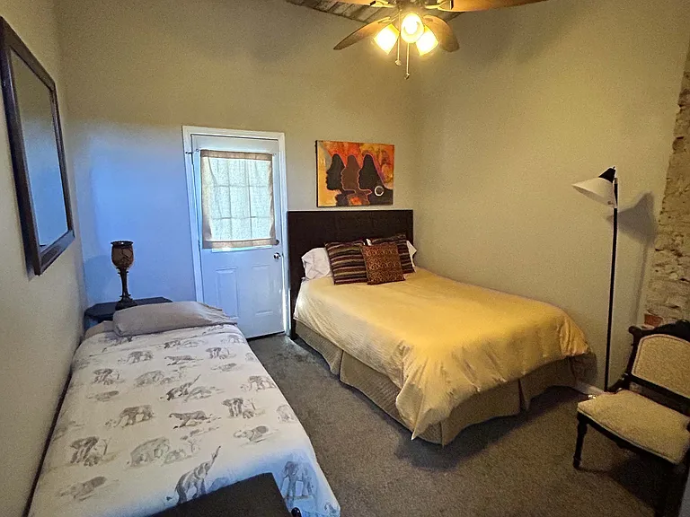123 N Miro St — Photo 25