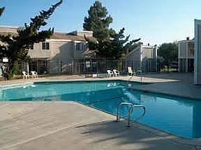 44526 La Paz Rd — Photo 12
