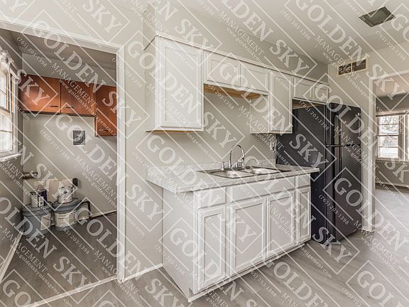 4th image of 2505 N Janney Ave