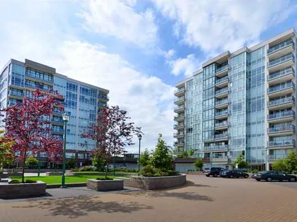 12069 Harris Rd #803, Pitt Meadows, BC V3Y 0C8
