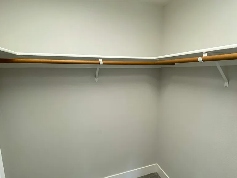 5835 NW Landing Dr — Photo 10