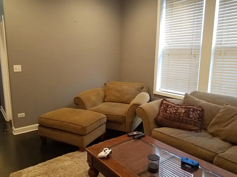 2107 N Western Ave #3R — Photo 9