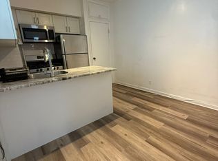 6902 78th St #1R, Middle Village, NY 11379