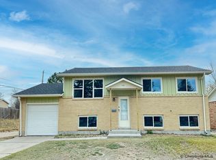 501 Harvard Ln, Cheyenne, WY 82009