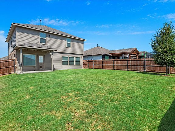 3rd image of 2309 Stallings Rd