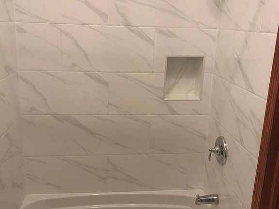3rd image of 324 5th St #3