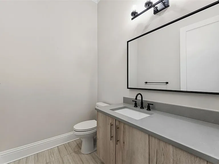 481 W Davis Blvd — Photo 18