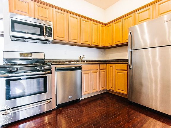 3rd image of 1450 Greene Ave #3A