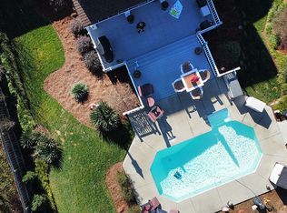 114 Lyman Oak Ct, Fort Mill, SC 29715