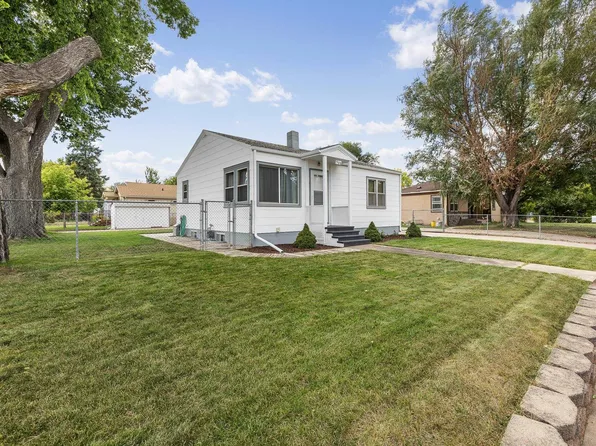 525 37th St, Rapid City, SD 57702