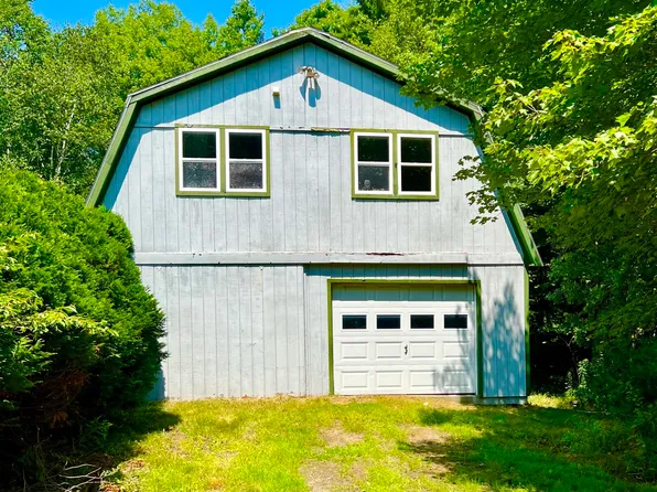 3 Elmers Way, Tremont, ME 04612
