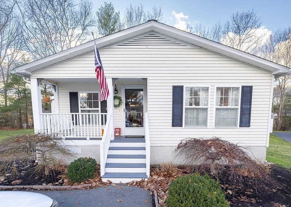 1st image of 46 Trailwood Dr
